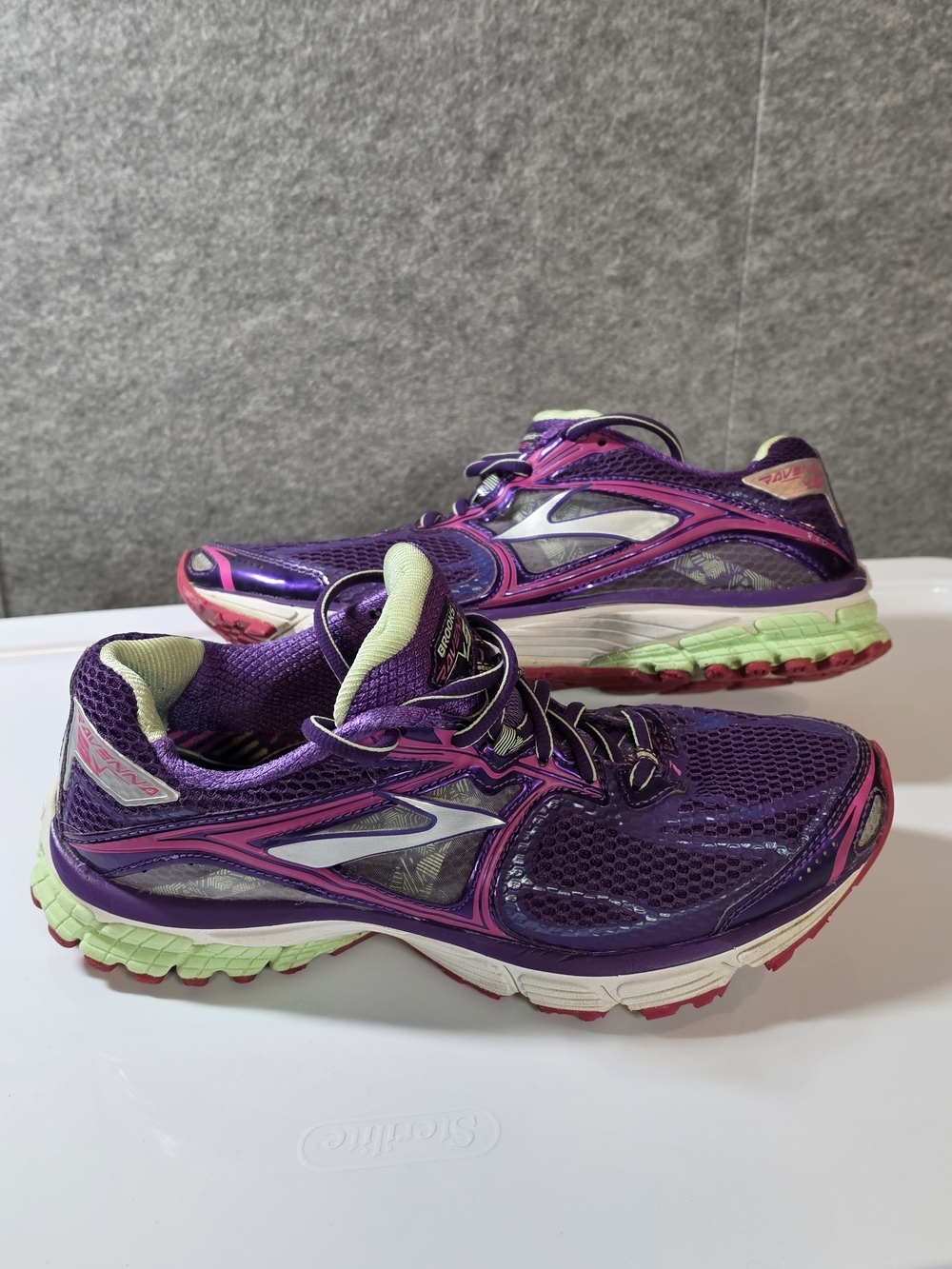 Brooks Ravenna 5 Running Shoes